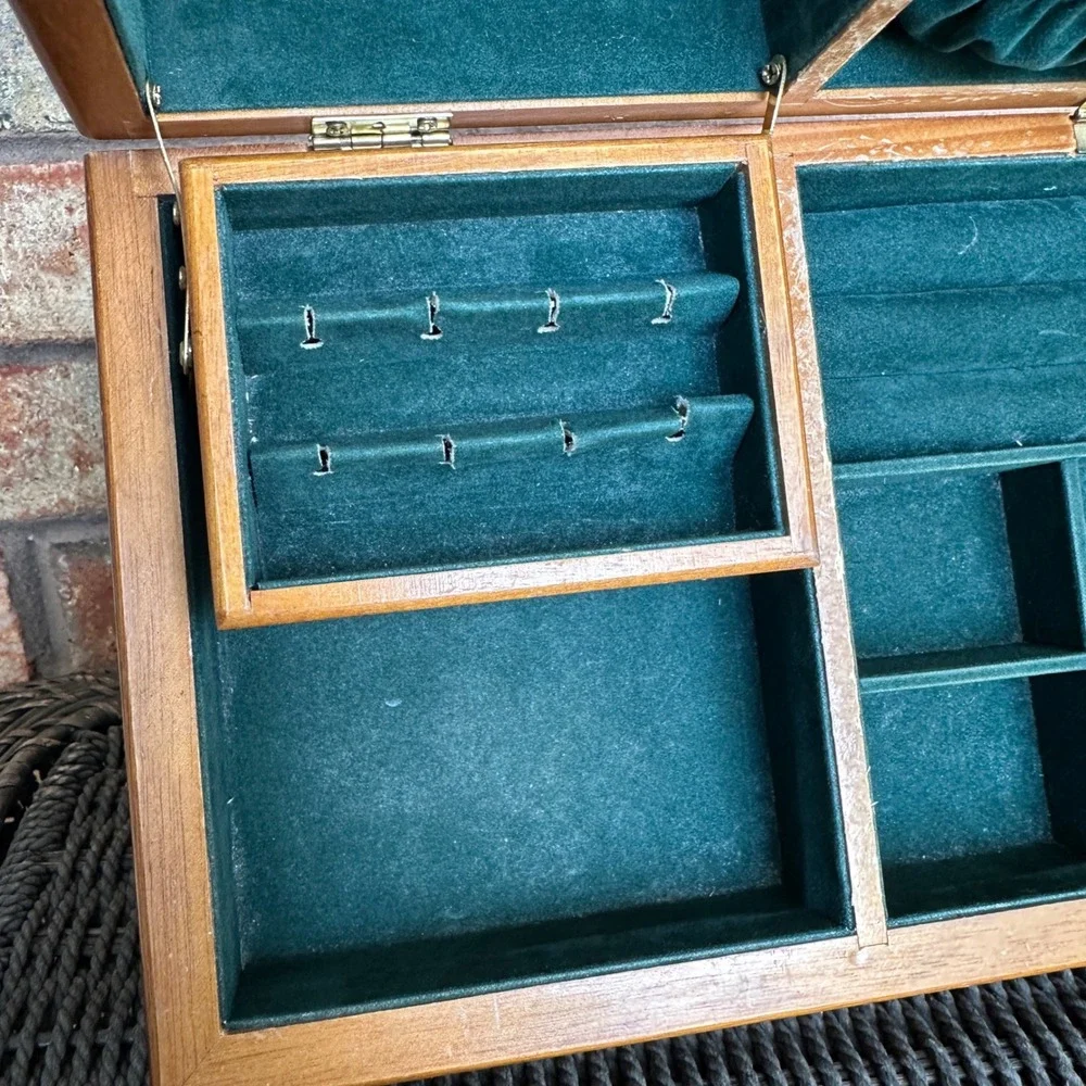 Vintage Powell Wood Jewelry Box Green Velvet Lining Mirror Necklace Hooks Taiwan